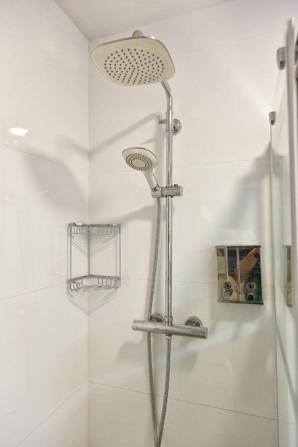 Apartamentos Onnight Málaga Dış mekan fotoğraf