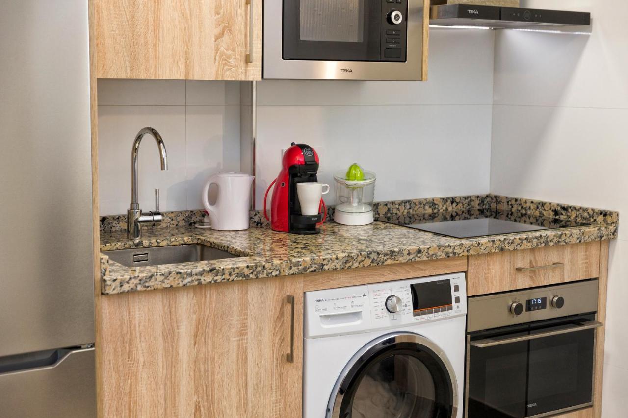 Apartamentos Onnight Málaga Dış mekan fotoğraf