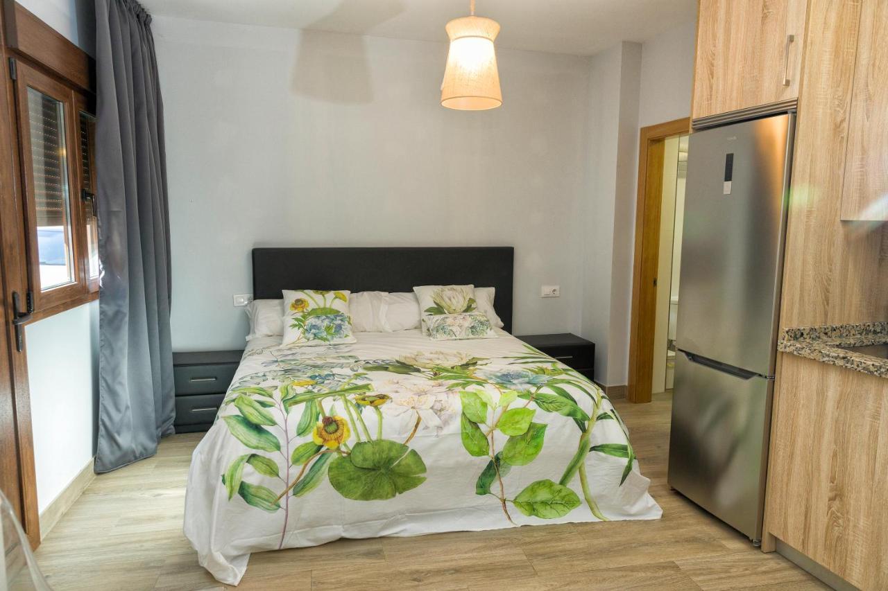 Apartamentos Onnight Málaga Dış mekan fotoğraf